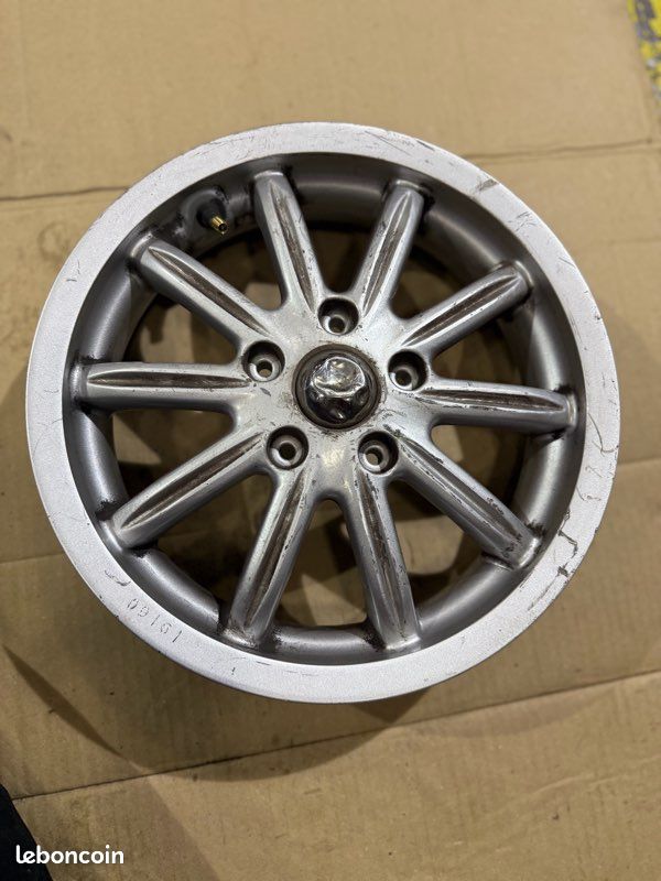 Jante avant piaggio mp3 (image 1)