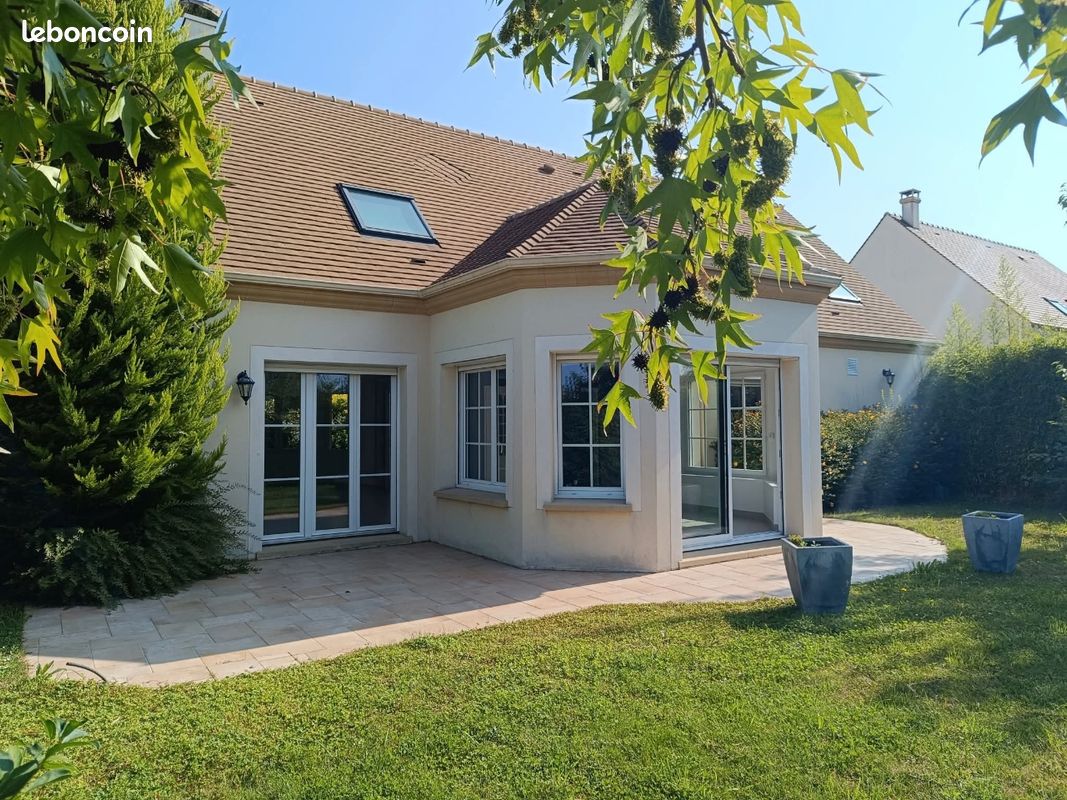 Maison 5 pièces 161 m² · à Fresnes-sur-Marne · 161 m² · 579 000 €