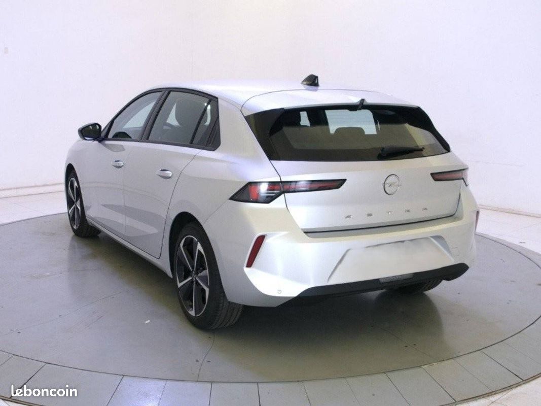 OPEL Astra 1.2 Turbo 110 ch BVM6 (image 6)