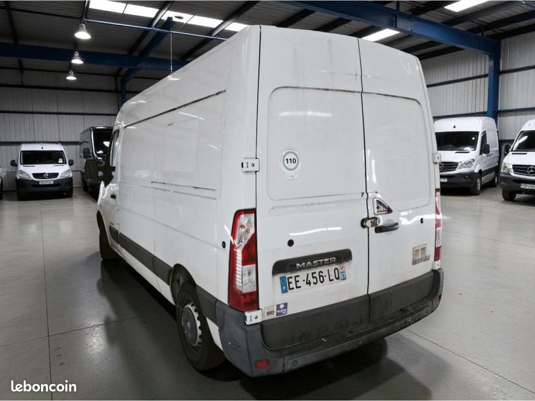 Renault master fgn trac f3500 l2h2 energy dci 135 grand confort (image 2)