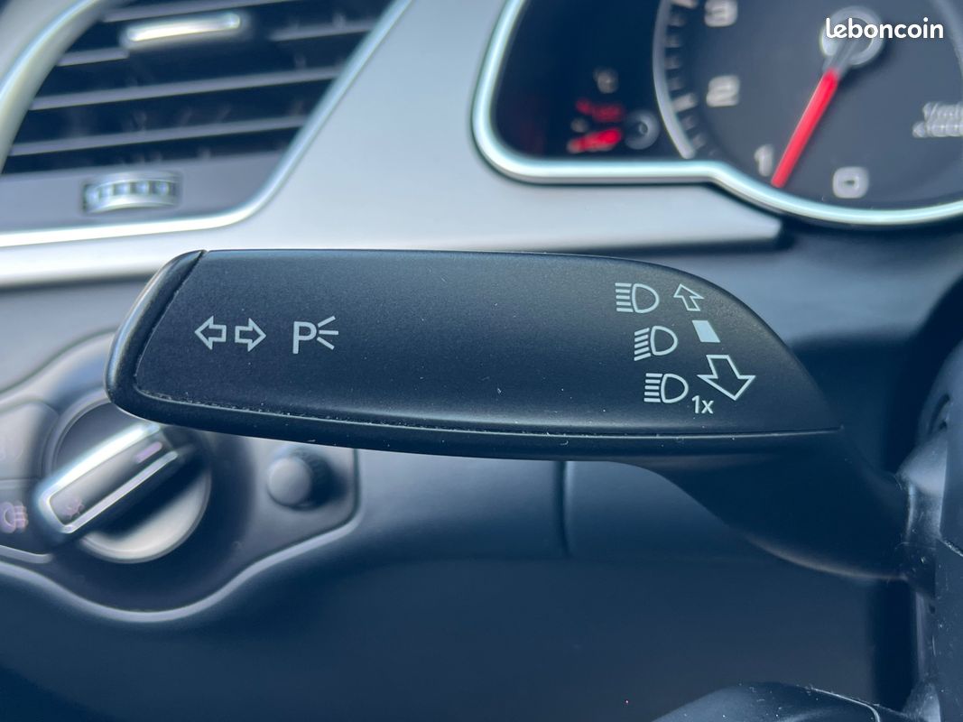 AUDI A5 SPORTBACK 1.8 TFSI 170ch AMBIENTE RADAR DE RECUL (image 22)