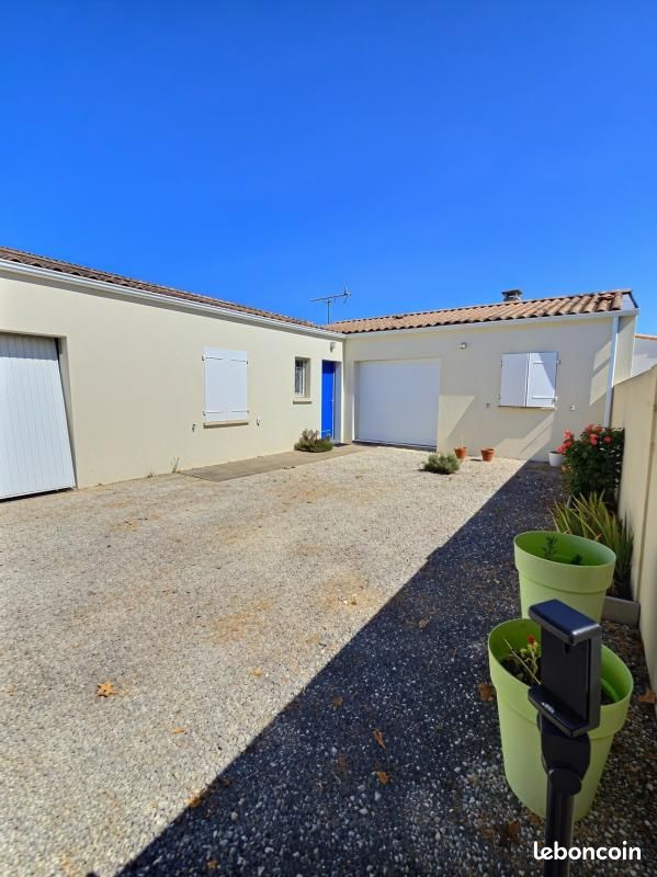 Maison 4 pièces 96 m² · à Saint-Vivien · 96 m² · 360 000 €