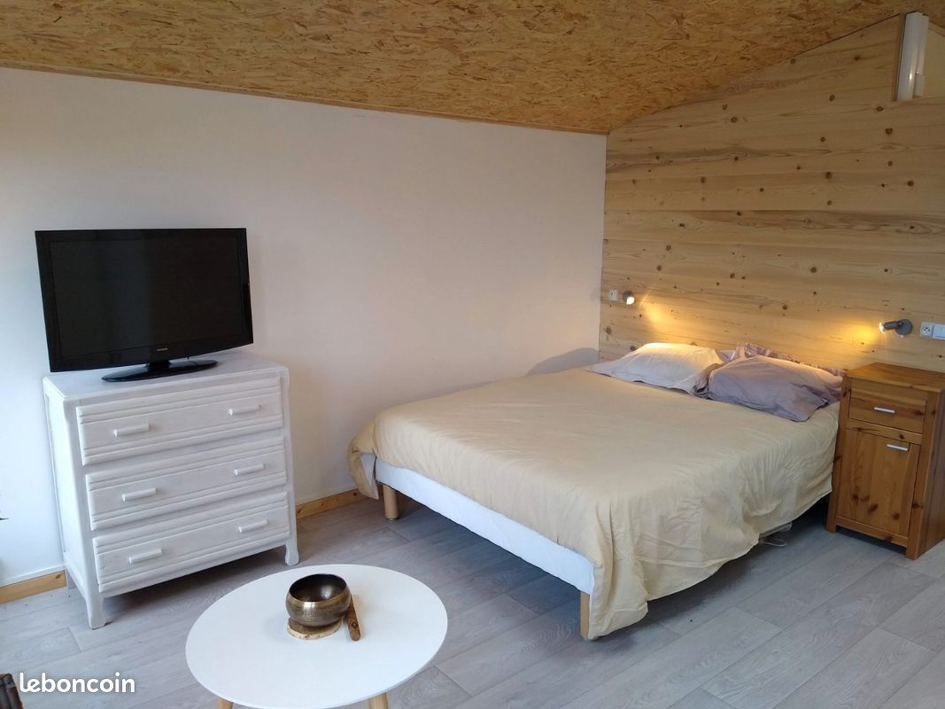 Appartement 1 pièce 27 m² · à Évian-les-Bains · 27 m² · 850 €