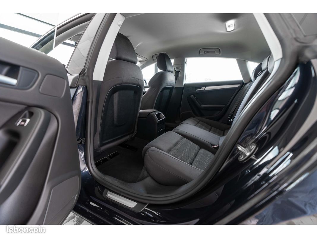 AUDI A5 Sportback 2.0 TDI - 190 - S-Tronic Business line (image 4)