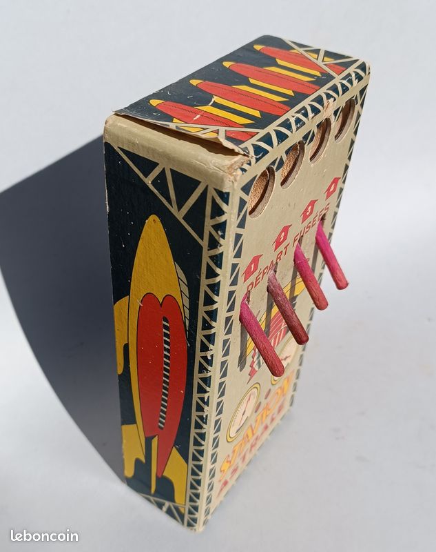 Maquette de moteur de fusée russe