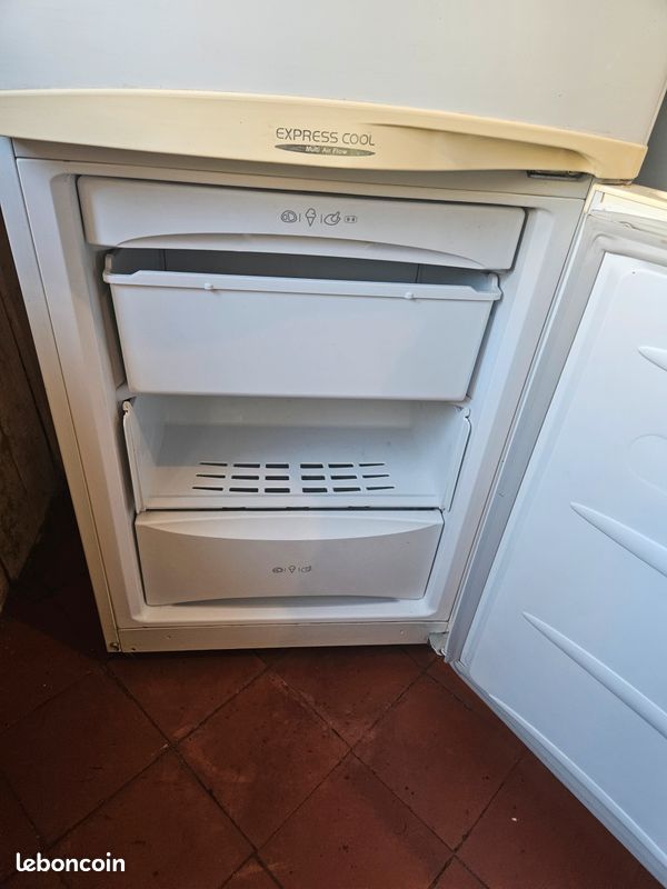 Grand frigo congel LG (image 3)