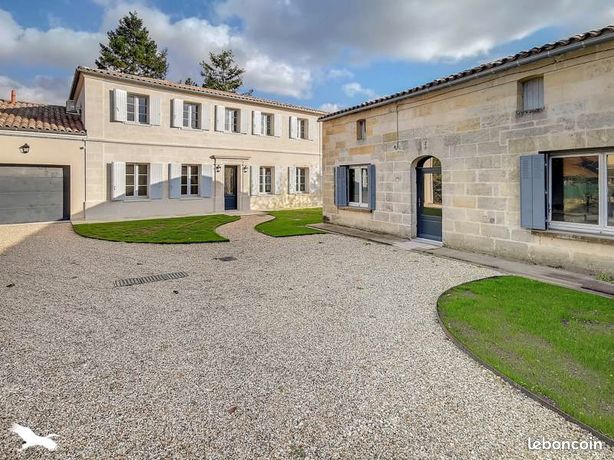 Maison 8 pièces 280 m²