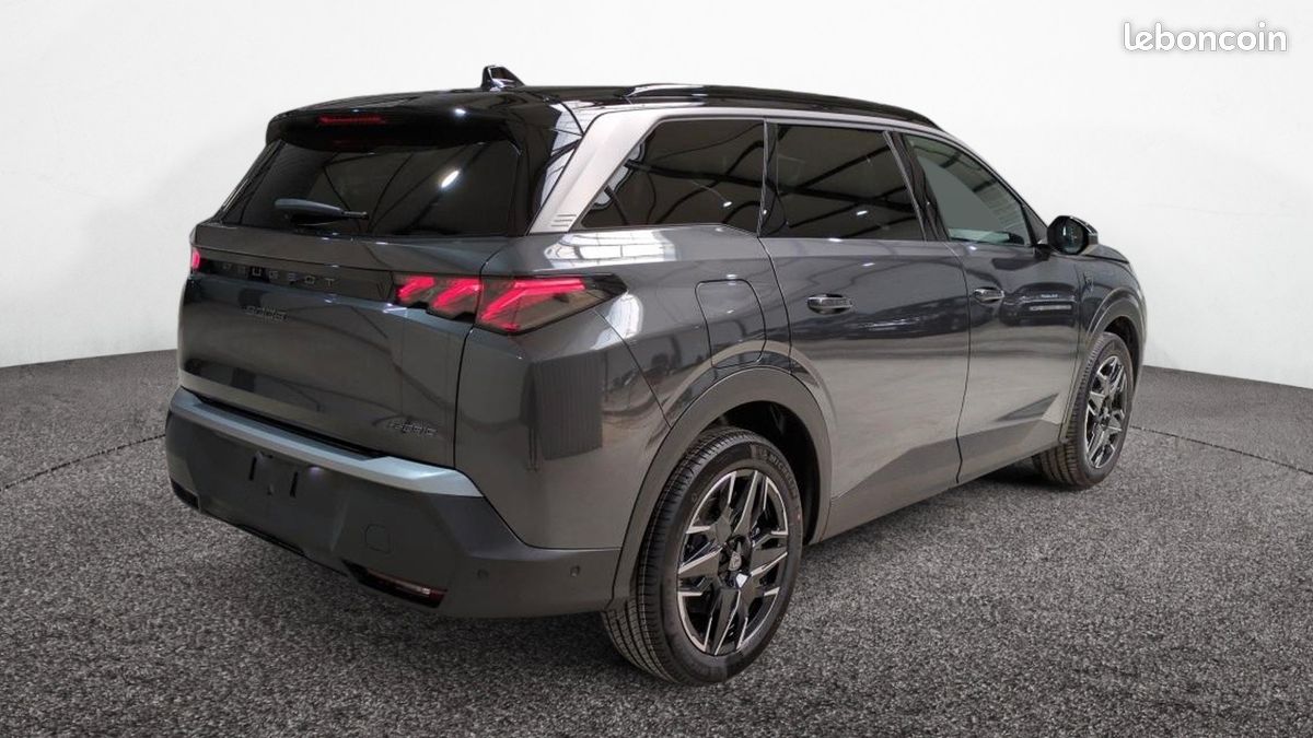 PEUGEOT 5008 HYBRID 145CH E-DCS6 7PL GT | TOIT PANO - CAM 360 - HAYON ELEC - SIEGES AV + VOLANT CHAUFf (image 2)