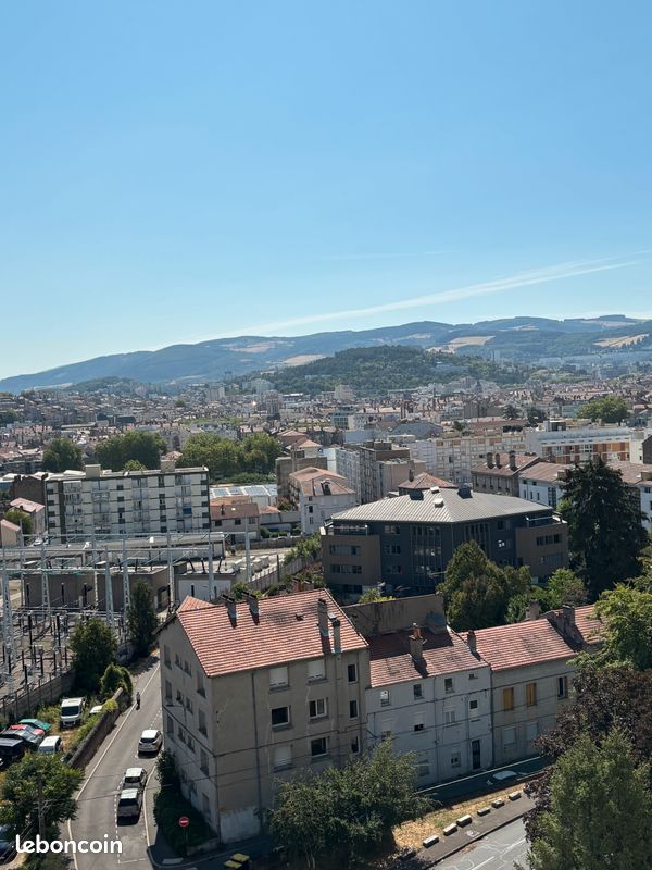 Appartement 3 pièces 67 m² · à Saint-Étienne · 67 m² · 680 €
