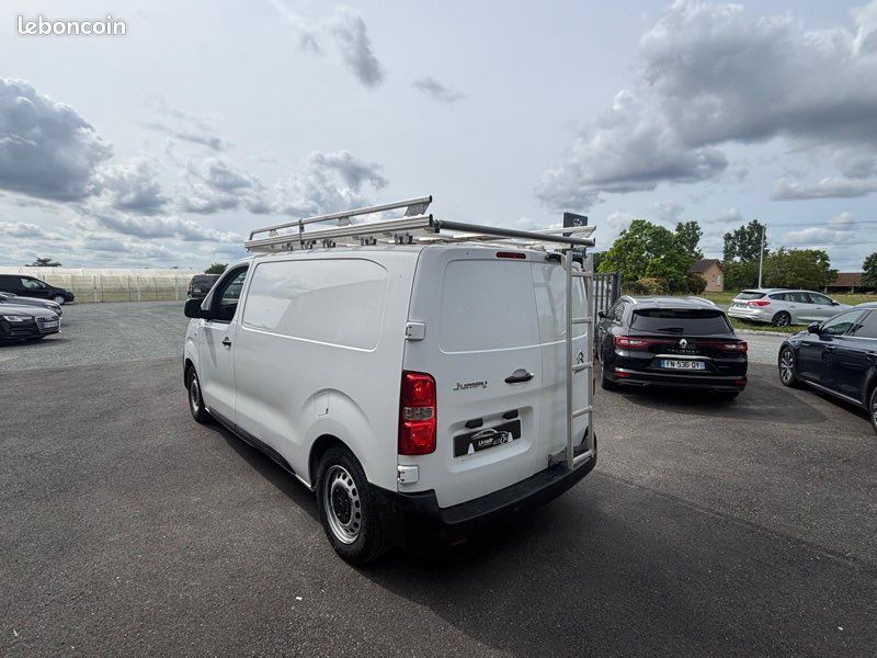 Citroën Jumpy 1.6 HDI 115 CH Club - Garantie (image 13)