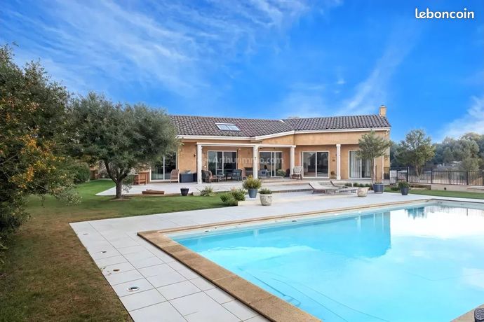 Maison 6 pièces 167 m²