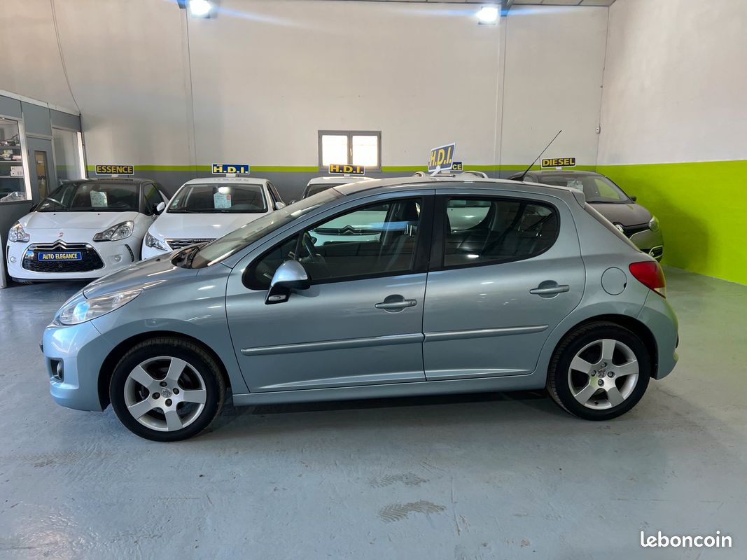 Peugeot 207 1.6 HDI90 PREMIUM PACK 3P Occasion VOREPPE (Isere) - n°5300845  - HELP CAR