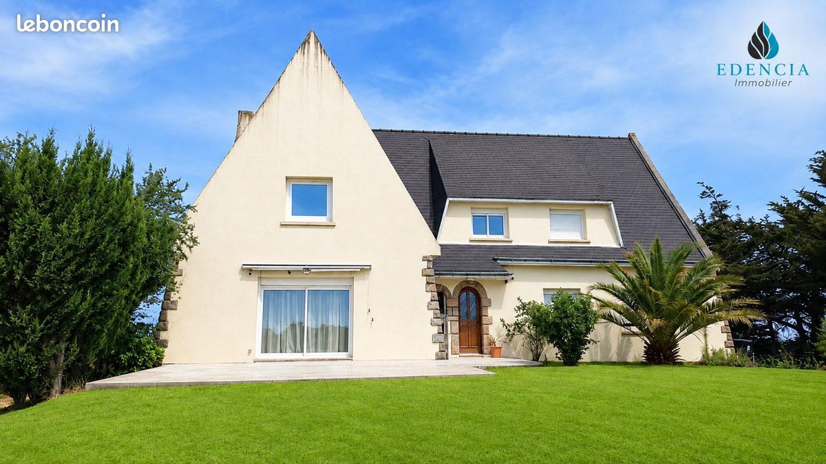 Maison 10 pièces 260 m² · à Vair-sur-Loire · 260 m² · 483 000 €