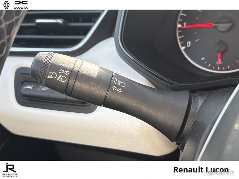 Renault Clio 1.0 TCe 90ch Evolution (image 22)