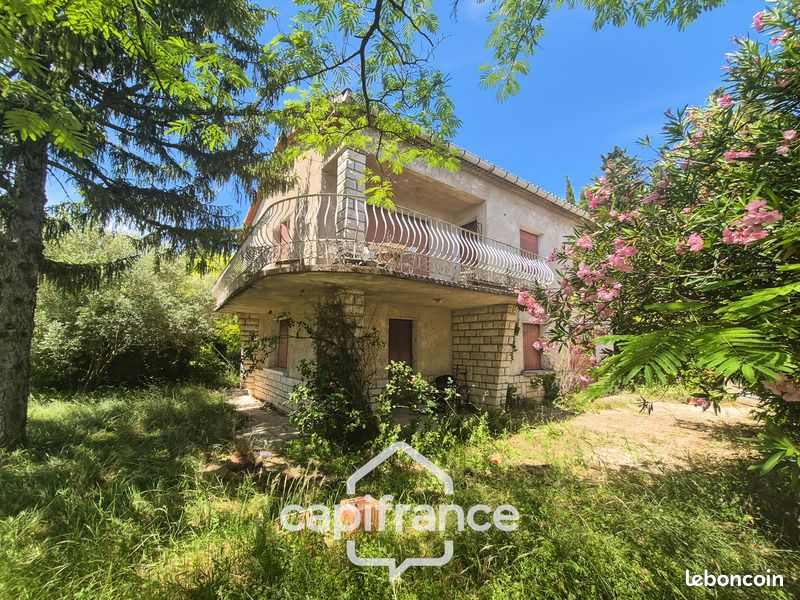 Maison 5 pièces 125 m² · à Saint-Geniès-de-Comolas · 125 m² · 237 000 €