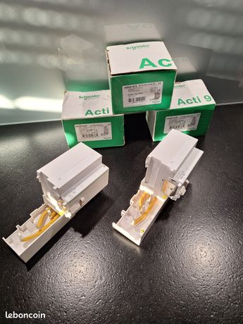 Disjoncteur Différentiel Schneider Vigi C120 - 3P, 30 MA, Classe AC - Protection Fuite à La Terre, Bloc Complémentaire