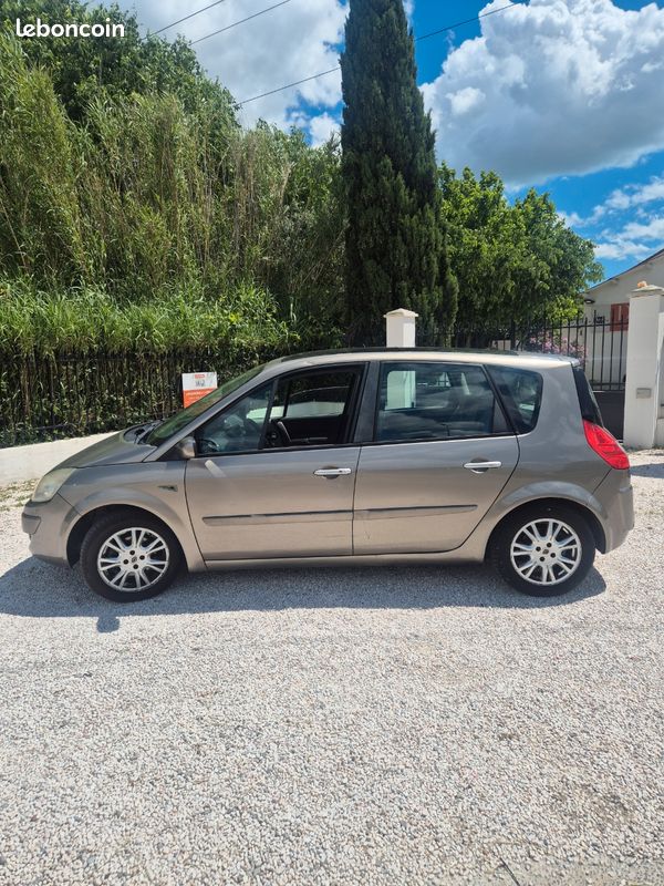 Scenic 1.6 16V 110cv privilége (image 5)