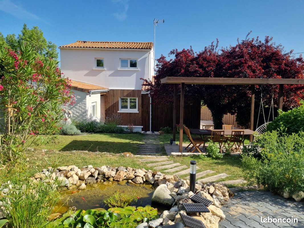 Maison 7 pièces 87 m² · à Saintes · 87 m² · 229 000 €