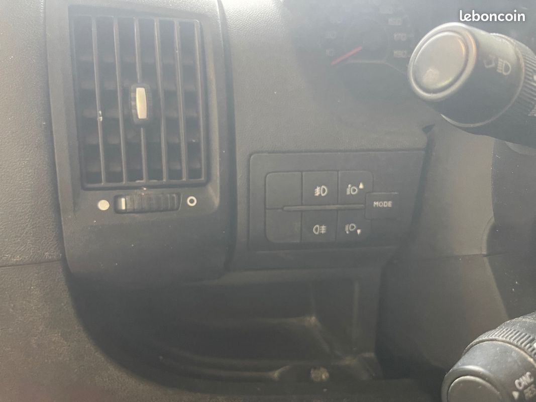 PEUGEOT BOXER FOURGON L4H2 BLUEHDI 165 - Attelage / Radars arr - Garantie (image 16)