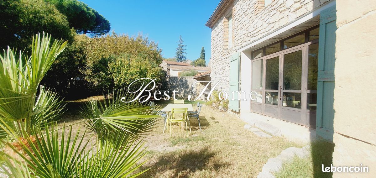 Maison 7 pièces 214 m² · à Nîmes · 214 m² · 399 000 €