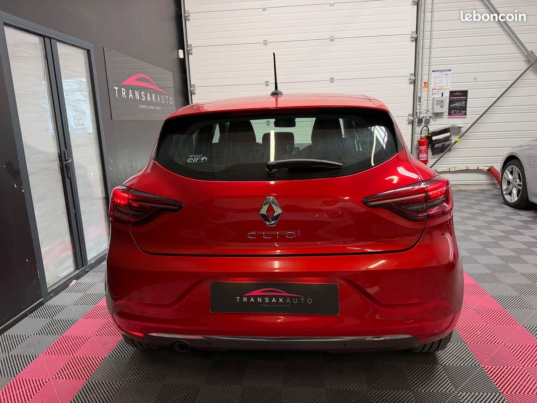 Renault CLIO V Blue dCi 85 CV Zen + CARPLAY + RADARS DE RECUL + CLIMATISATION + FULL LED (image 4)
