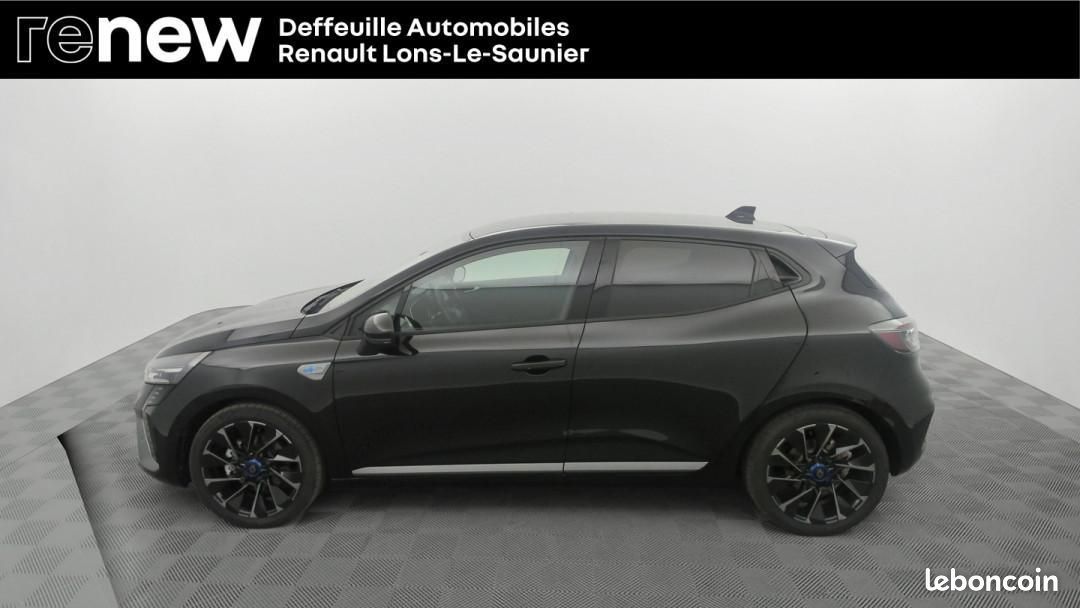 Renault Clio V E-Tech full hybrid 145 ch GSR2 Esprit Alpine (image 5)