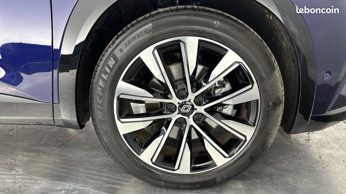 Renault espace e tech full hybrid 200 gsr2 techno (image 20)