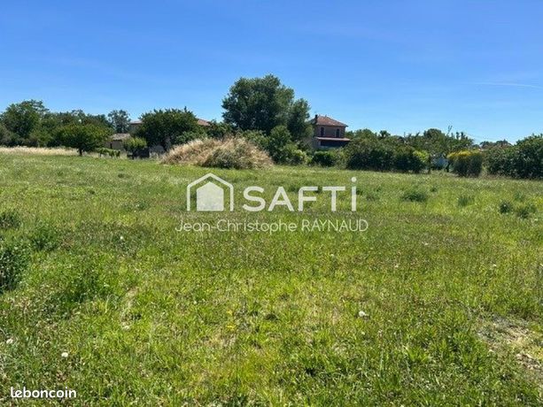 Terrain 1029 m² BRENS