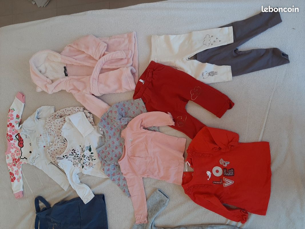 Lot vêtements fille 1 an (image 2)