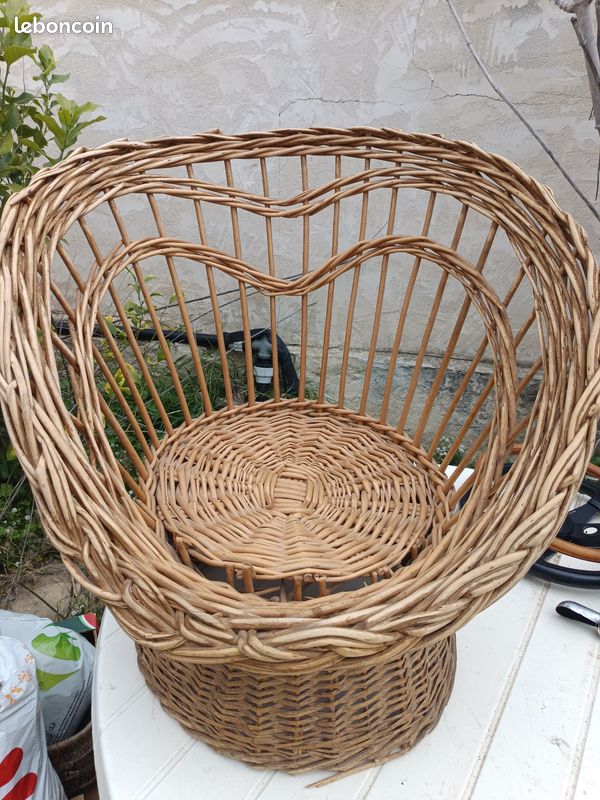 Grand Fauteuil en rotin vintage (image 4)
