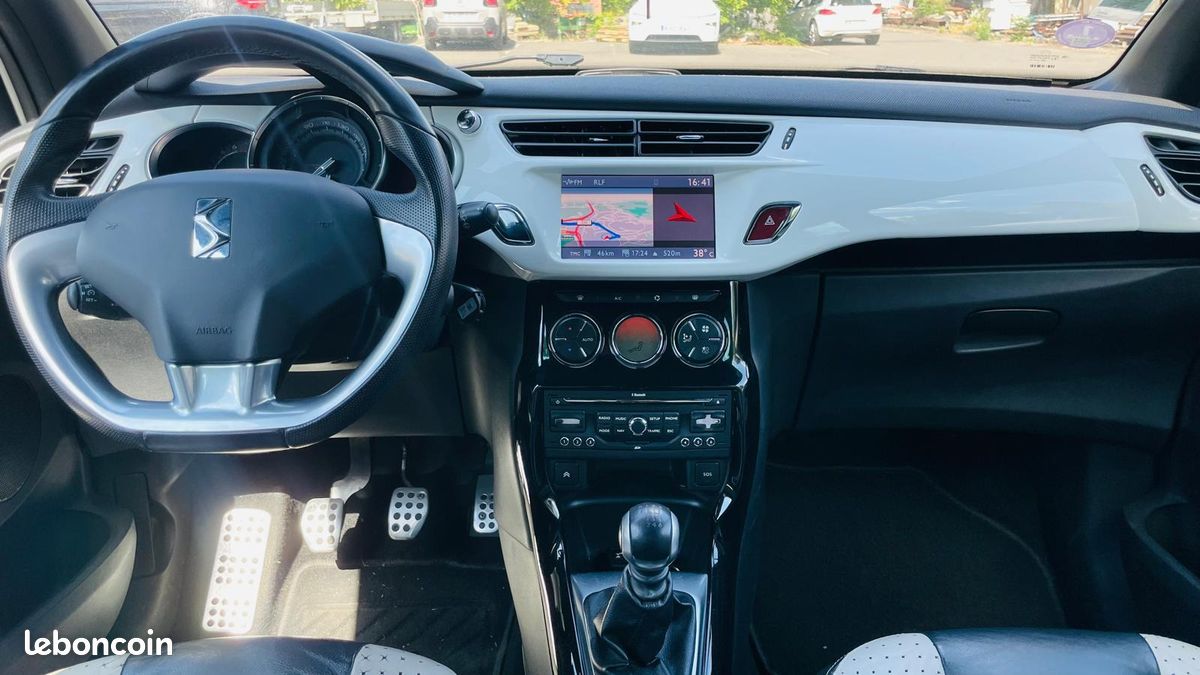 Citroën DS3 THP 156 CH Sport ULTRA PRESTIGEGPS (image 10)