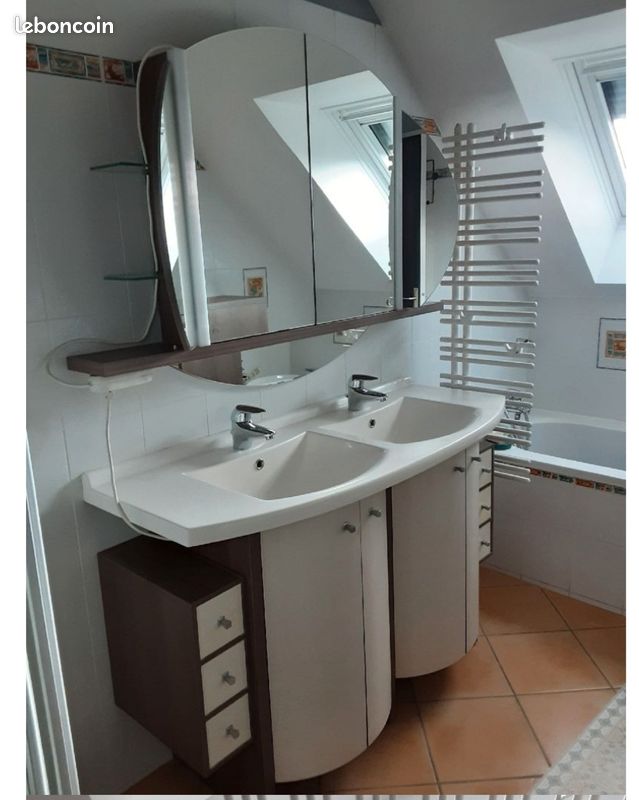 Mobilier de salle de bains (image 1)