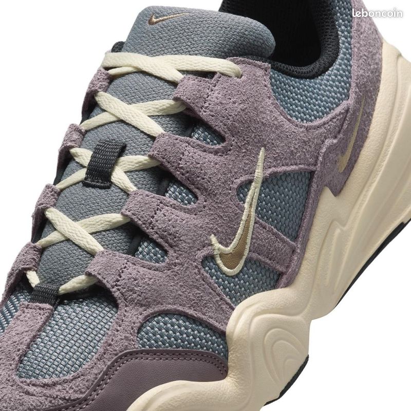 Nike (image 6)
