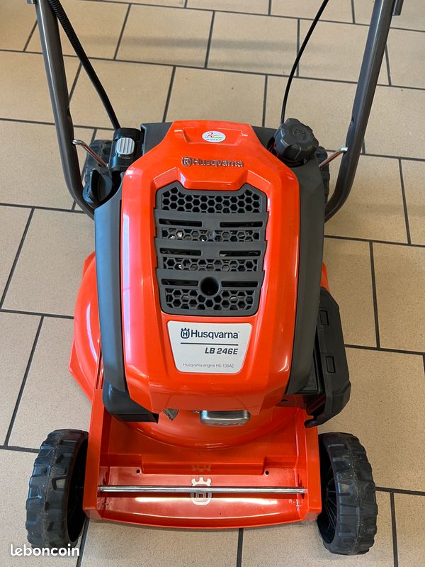 🚨🪫 Promo tondeuse poussé Husqvarna LB246E Boyer Motoculture 😊 (image 3)