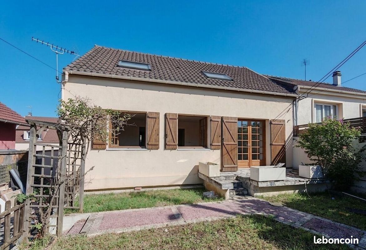 Maison 5 pièces 110 m² · à Sarcelles · 110 m² · 339 000 €