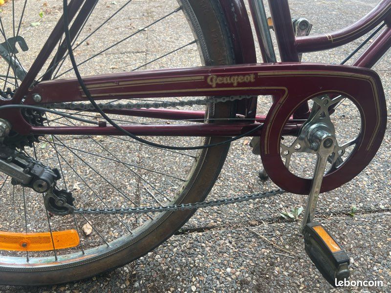 Vélo de ville vintage Peugeot Valentigney (image 3)