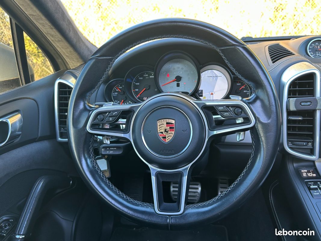 PORSCHE CAYENNE 3.6 V6 440 ch GTS Tiptronic A Francais Suivi Porsche PDLS Pack Chrono Toit Ouvrant Carplay Garantie (image 10)