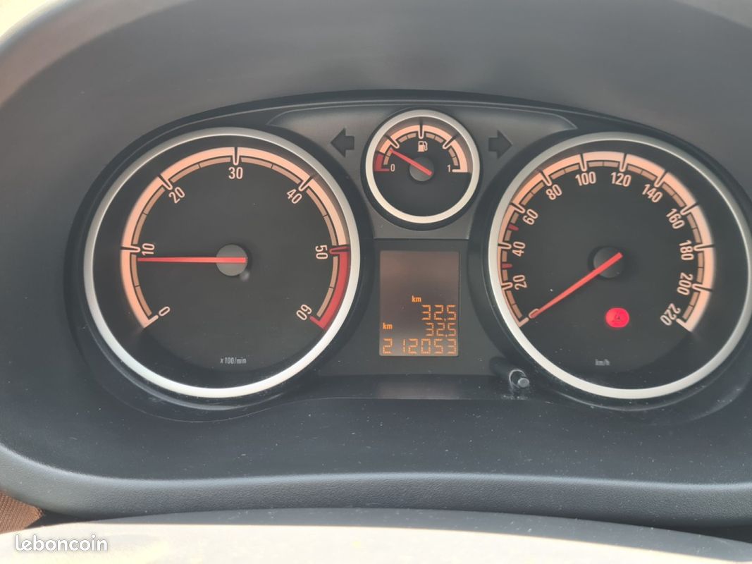 OPEL CORSA 1.3 CDTI - 75 ch Graphite (image 18)