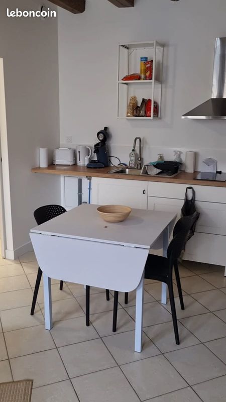 Appartement 1 pièce 25 m² · à Tours · 25 m² · 560 €