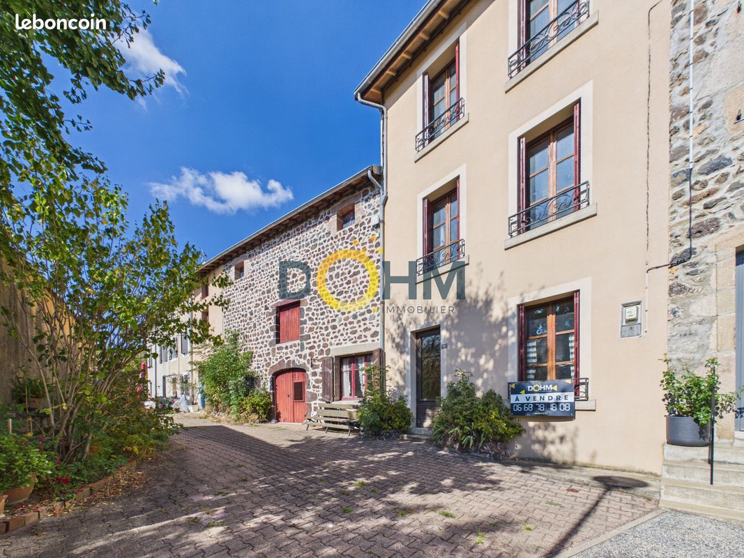 Maison 7 pièces 107 m² · à Céaux-d'Allègre · 107 m² · 70 000 €