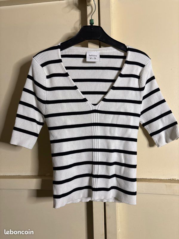 T-shirt lefties (image 1)