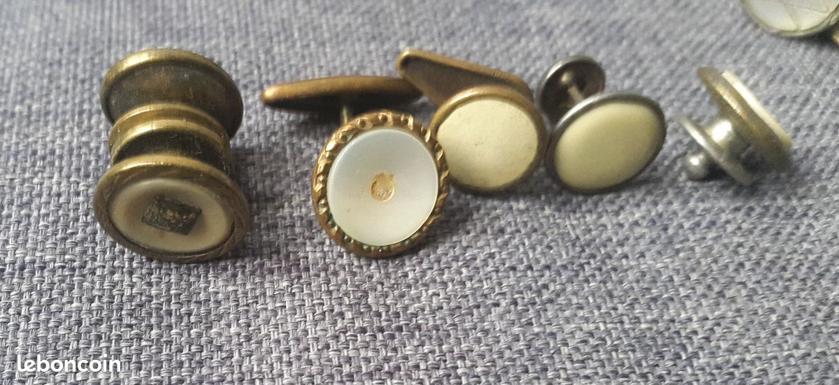 Vieux bouton de manchettes - Montres & Bijoux