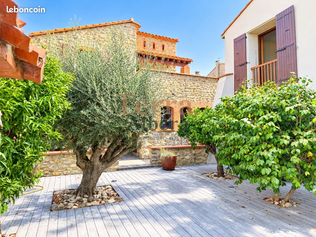 Maison 9 pièces 304 m² · à Saint-Génis-des-Fontaines · 304 m² · 835 000 €