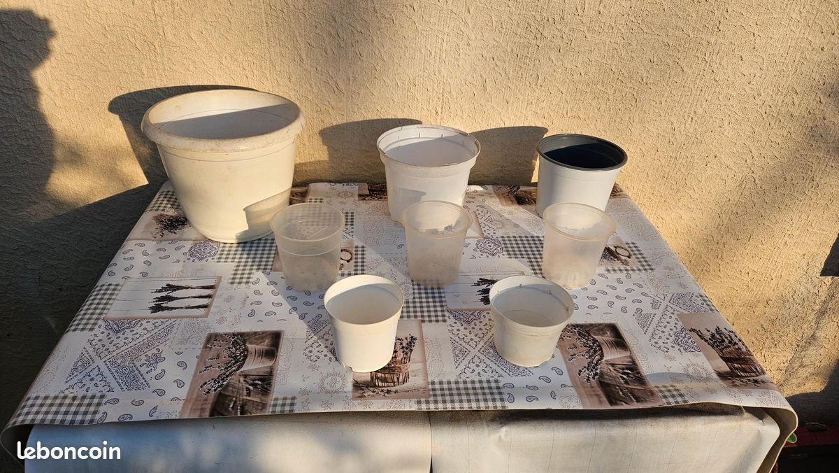 8 pots et bacs blancs et transparents, Neufs …lot29 (image 3)