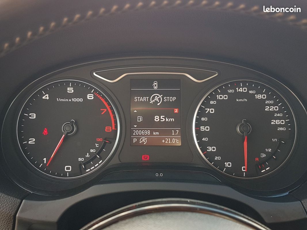 Audi A3 1.8 TFSI 180 S-line GPS S-tronic 199.001 Km (image 18)