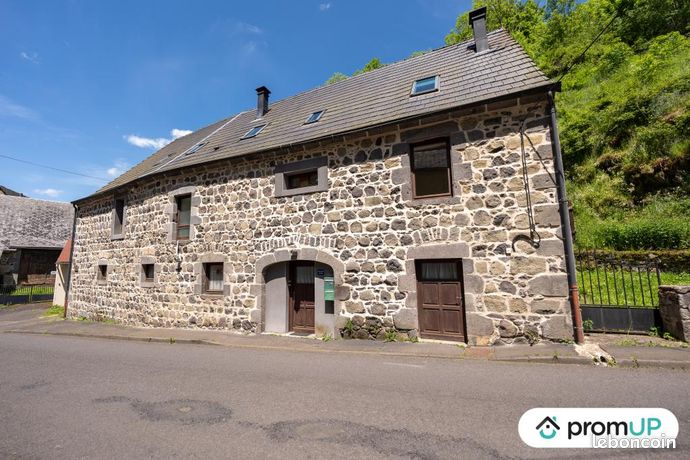 Maison 11 pièces 280 m²