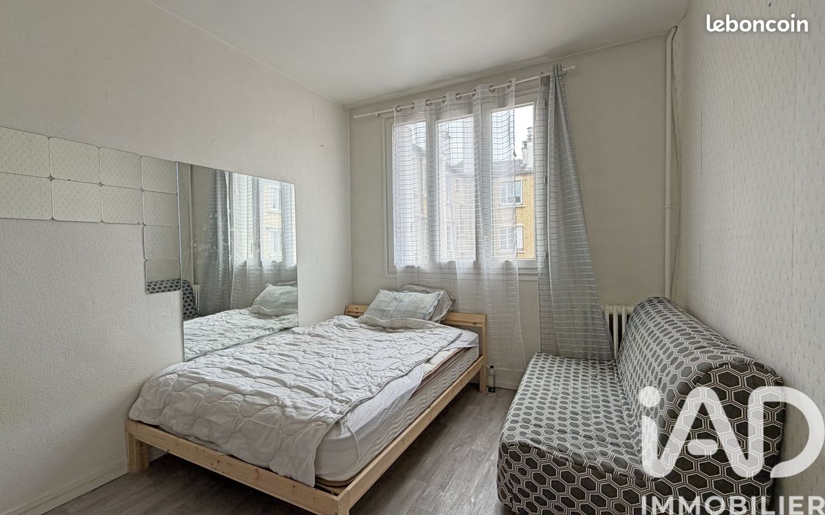 Studio 1 pièce 24 m² (image 1)