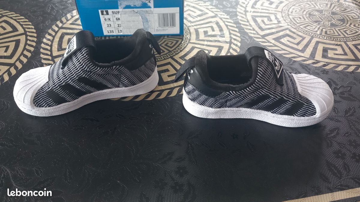 Baskets adidas pointure 23 (image 4)