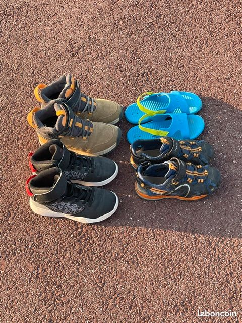 Lot de caussures enfants taille 32 (image 4)