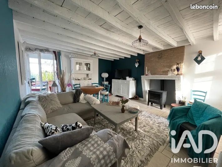 Maison 3 pièces 87 m² · à La Chapelle-Saint-Ursin · 87 m² · 185 000 €